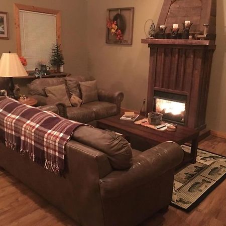 Gas Fireplace, Firepit, And Cedar Adirondack Chair Spencer Екстериор снимка