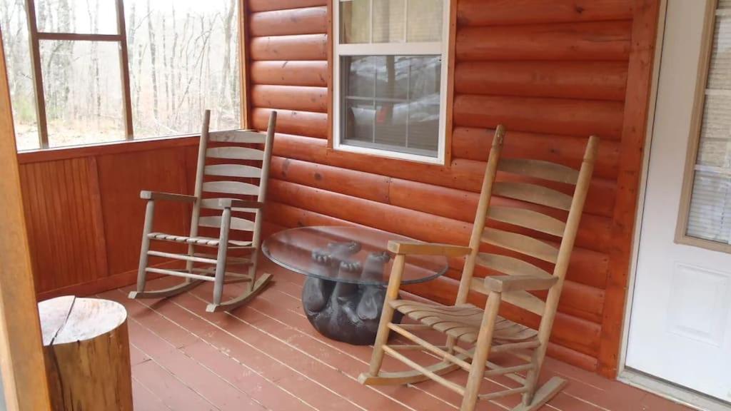 Gas Fireplace, Firepit, And Cedar Adirondack Chair Spencer Екстериор снимка